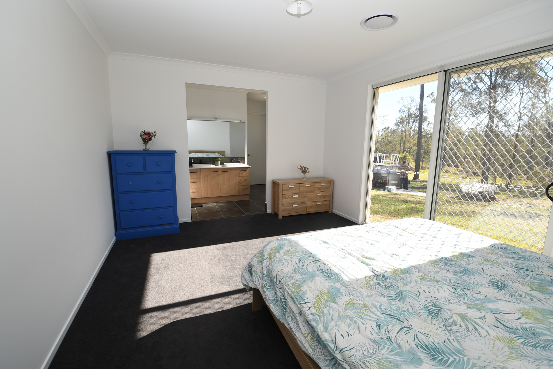 175602549986282676-rsd