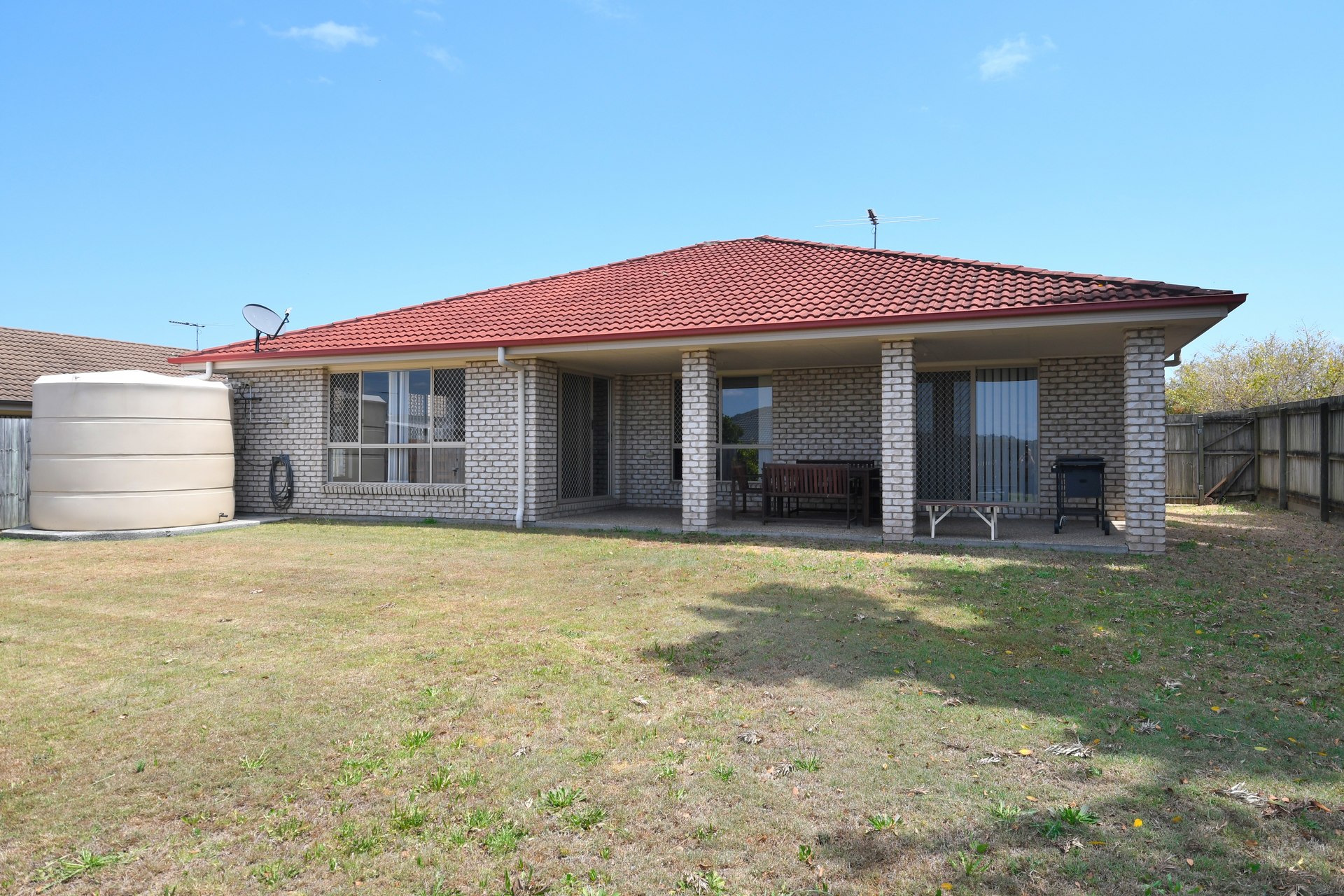 176007165609190304-rsd