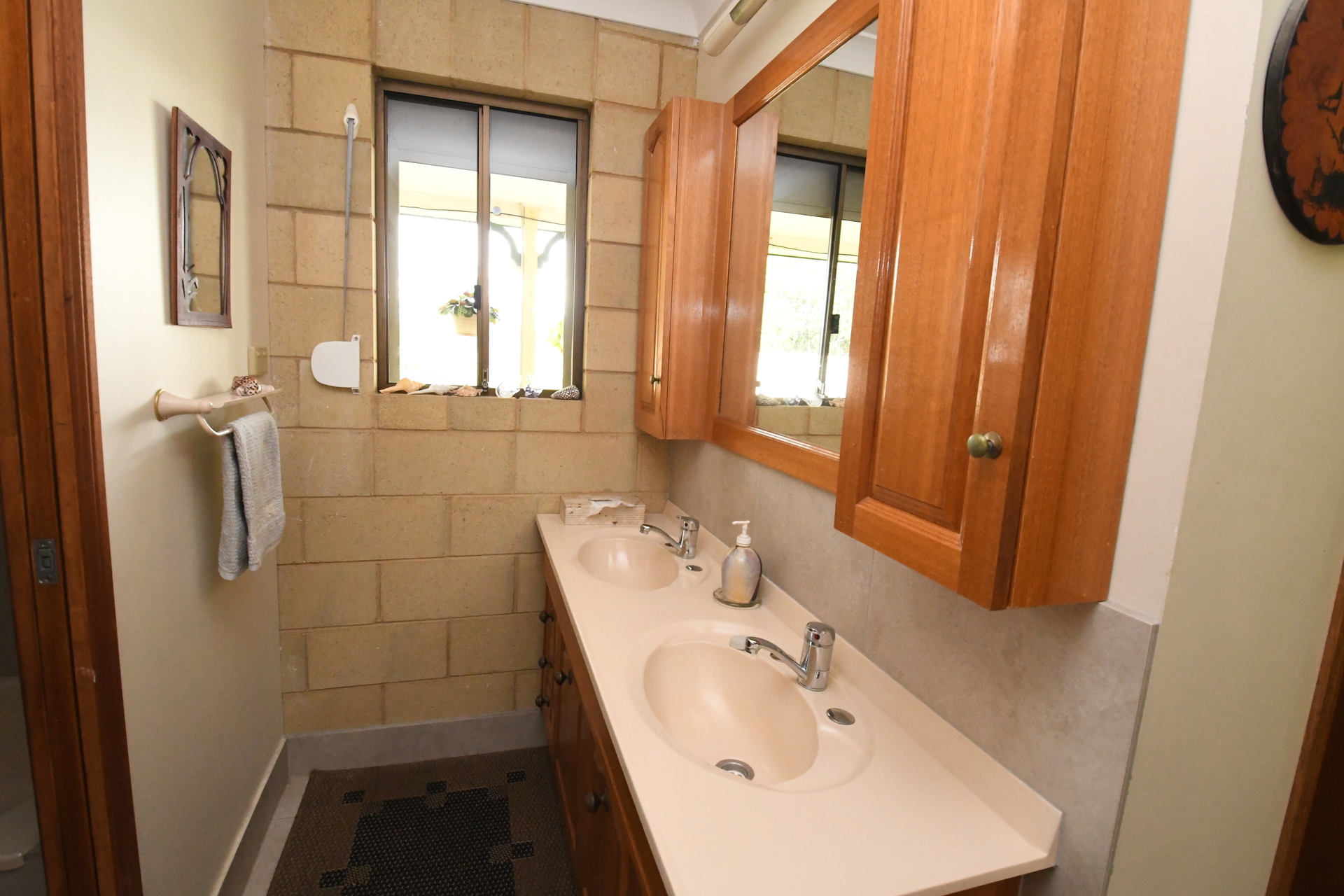 175523504065178822-rsd