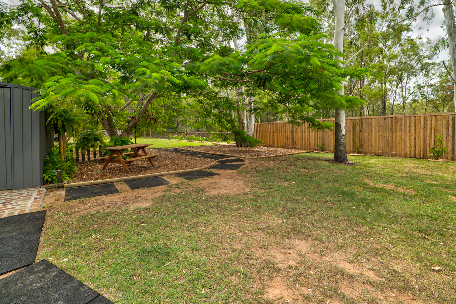 177069903189977893-rsd